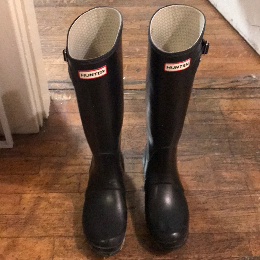 Black Hunter Rain boots!